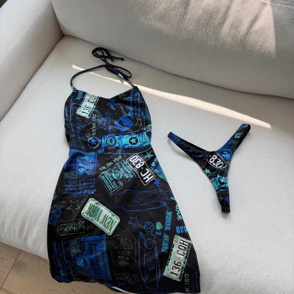 Black and blue y2k dancewear